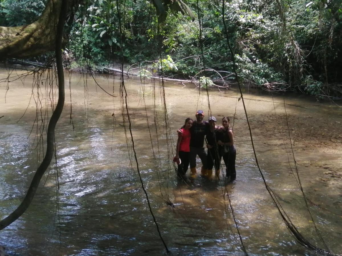 Grand Selva Lodge & Tours Тена Экстерьер фото