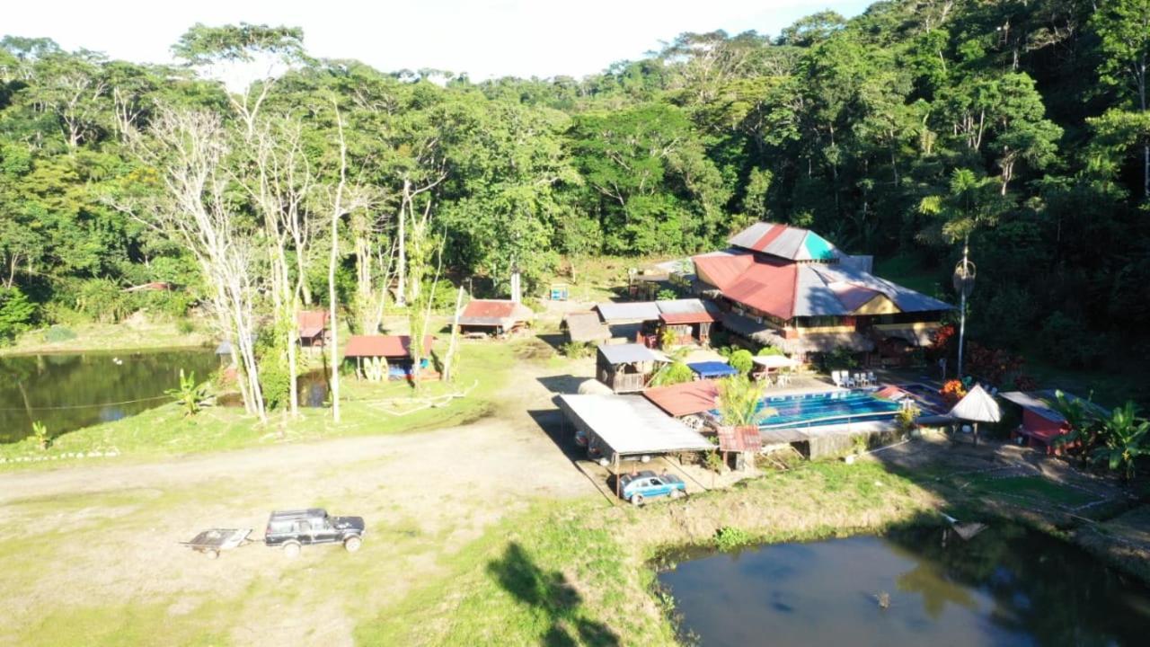 Grand Selva Lodge & Tours Тена Экстерьер фото