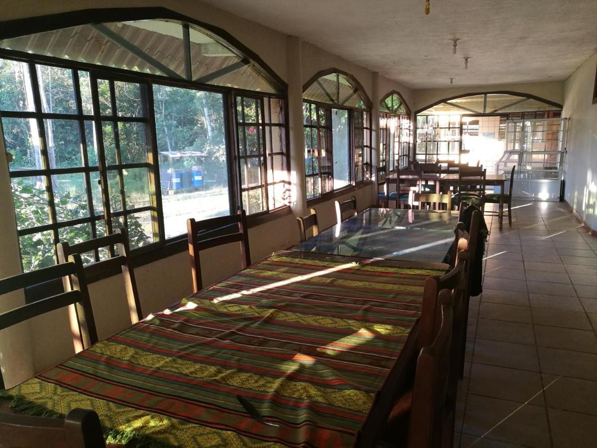 Grand Selva Lodge & Tours Тена Экстерьер фото