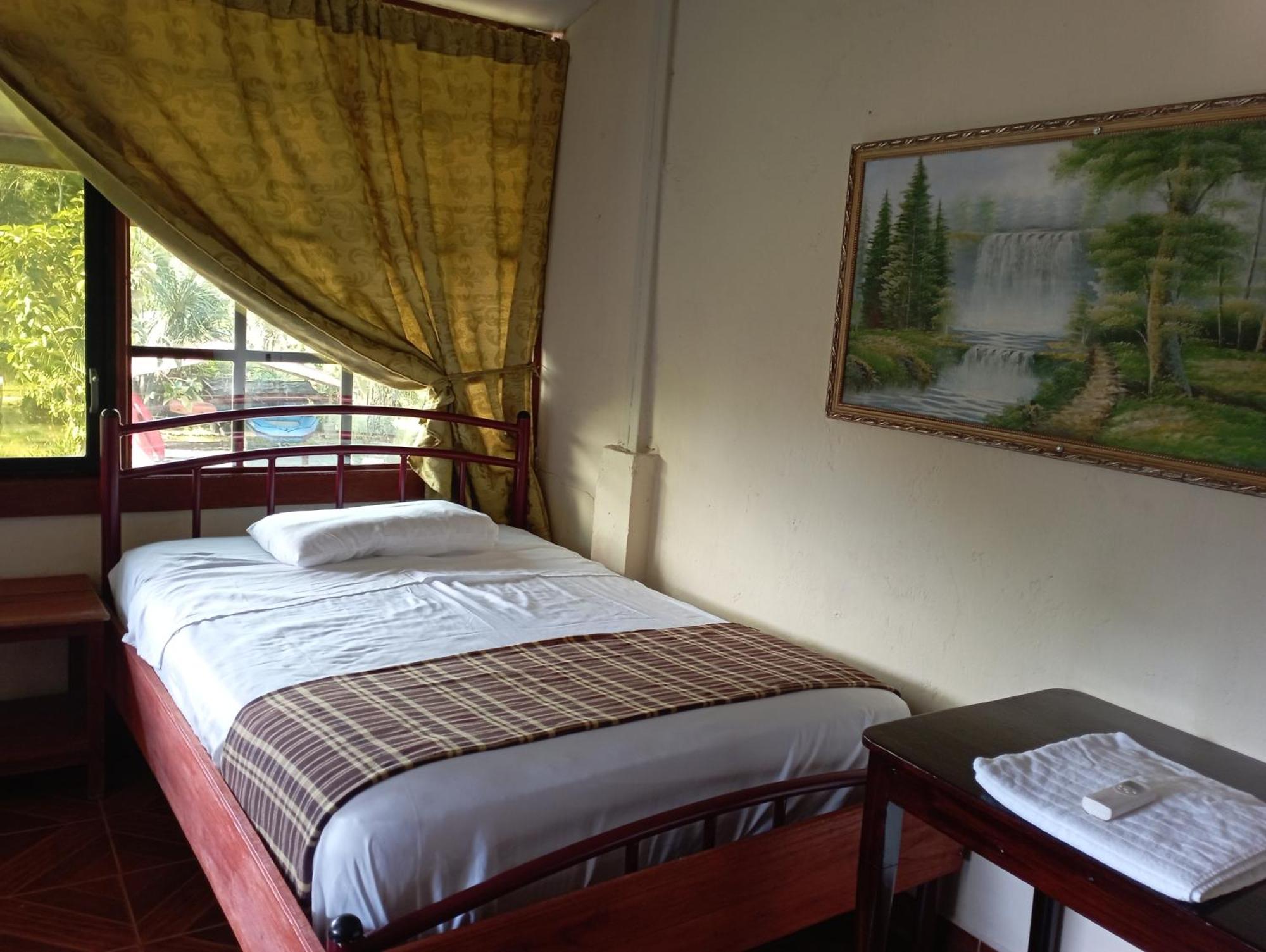 Grand Selva Lodge & Tours Тена Экстерьер фото