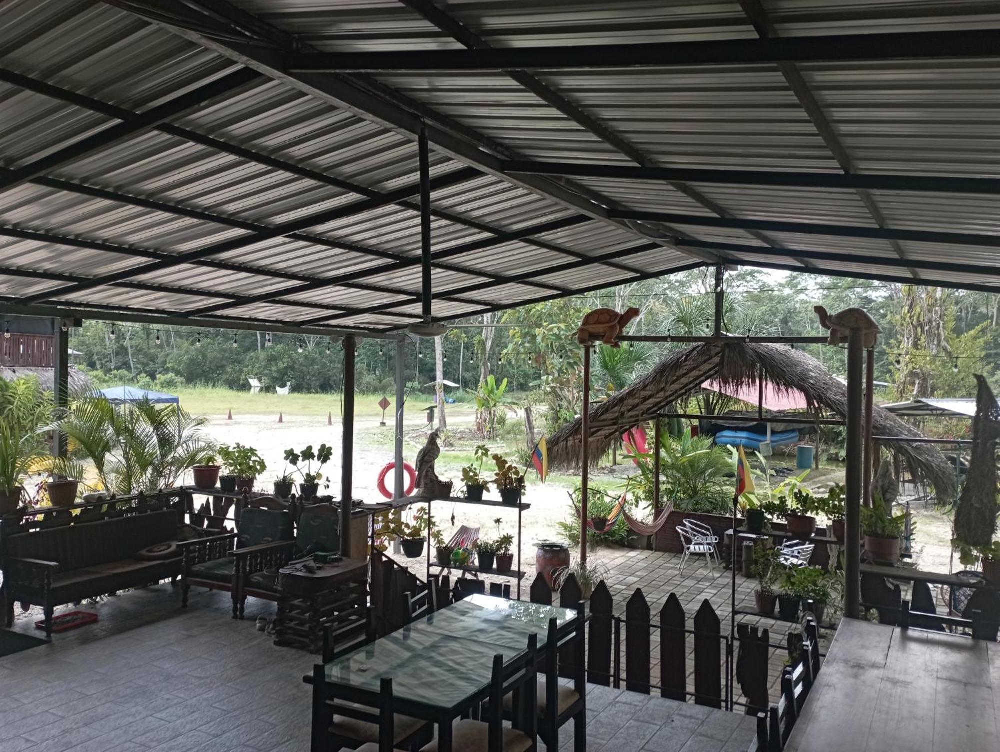 Grand Selva Lodge & Tours Тена Экстерьер фото