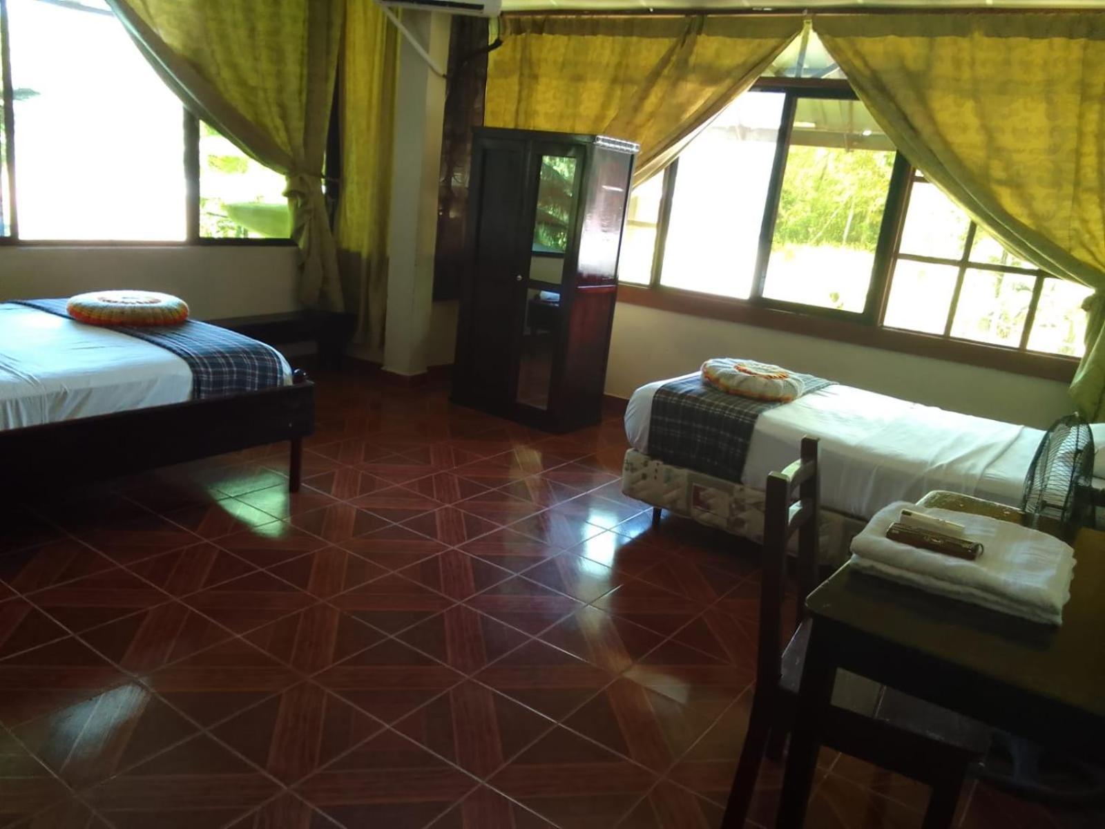 Grand Selva Lodge & Tours Тена Экстерьер фото